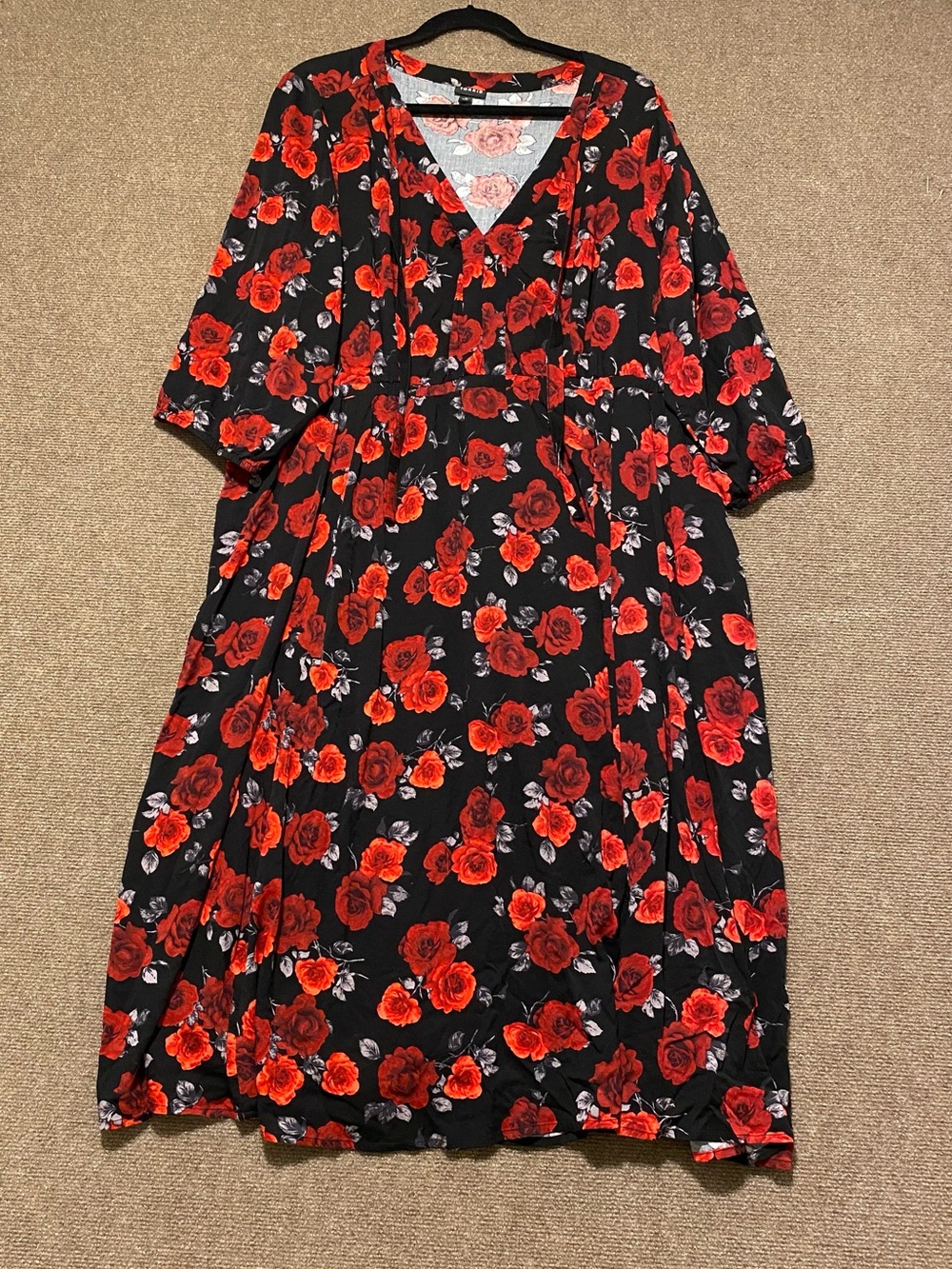 Torrid Red Rose Floral V-Neck Tie Midi Dress Plus Size 3X